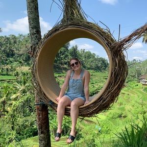 Meet your Posher, Allie